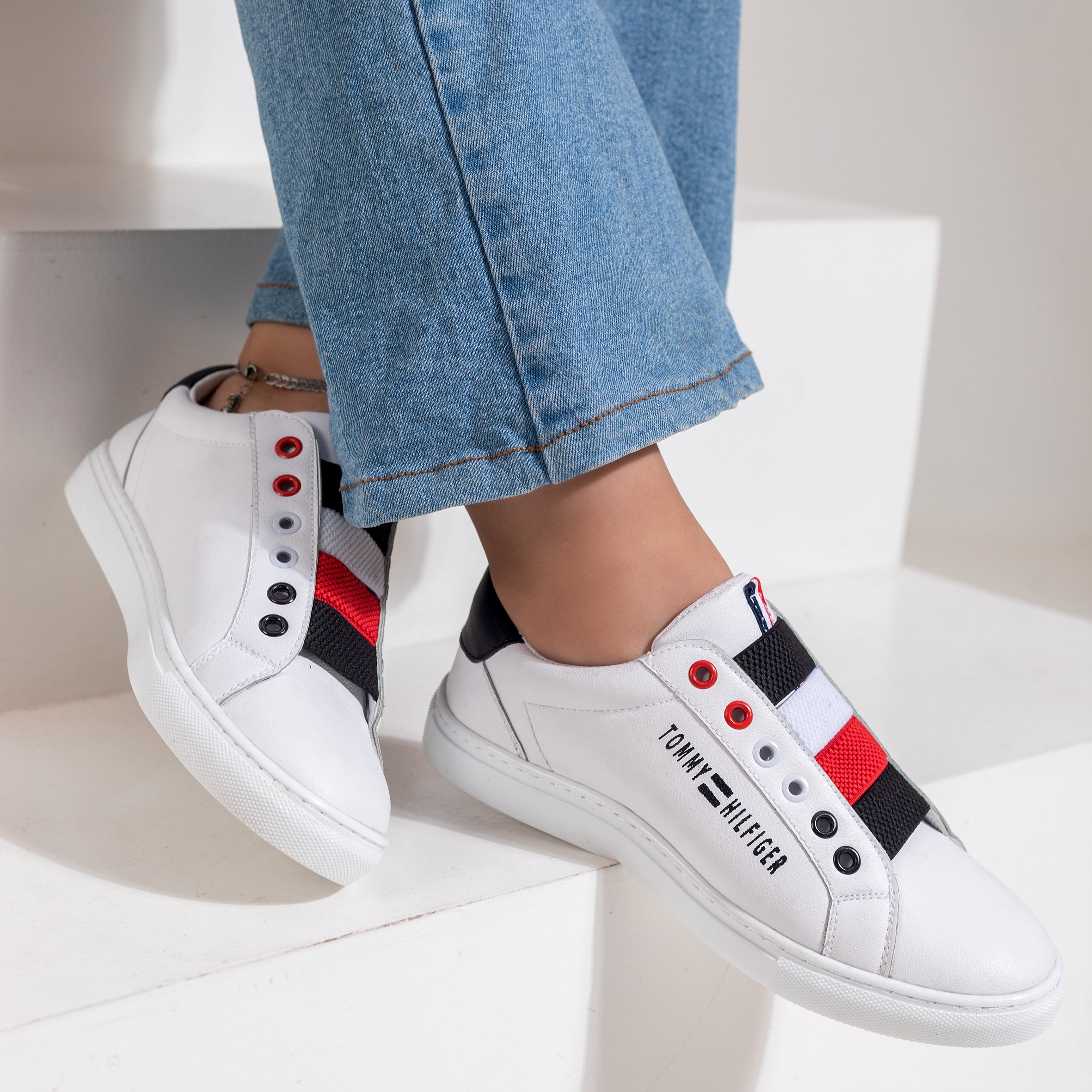 Women’s  Sneakers slip on Tommy conv