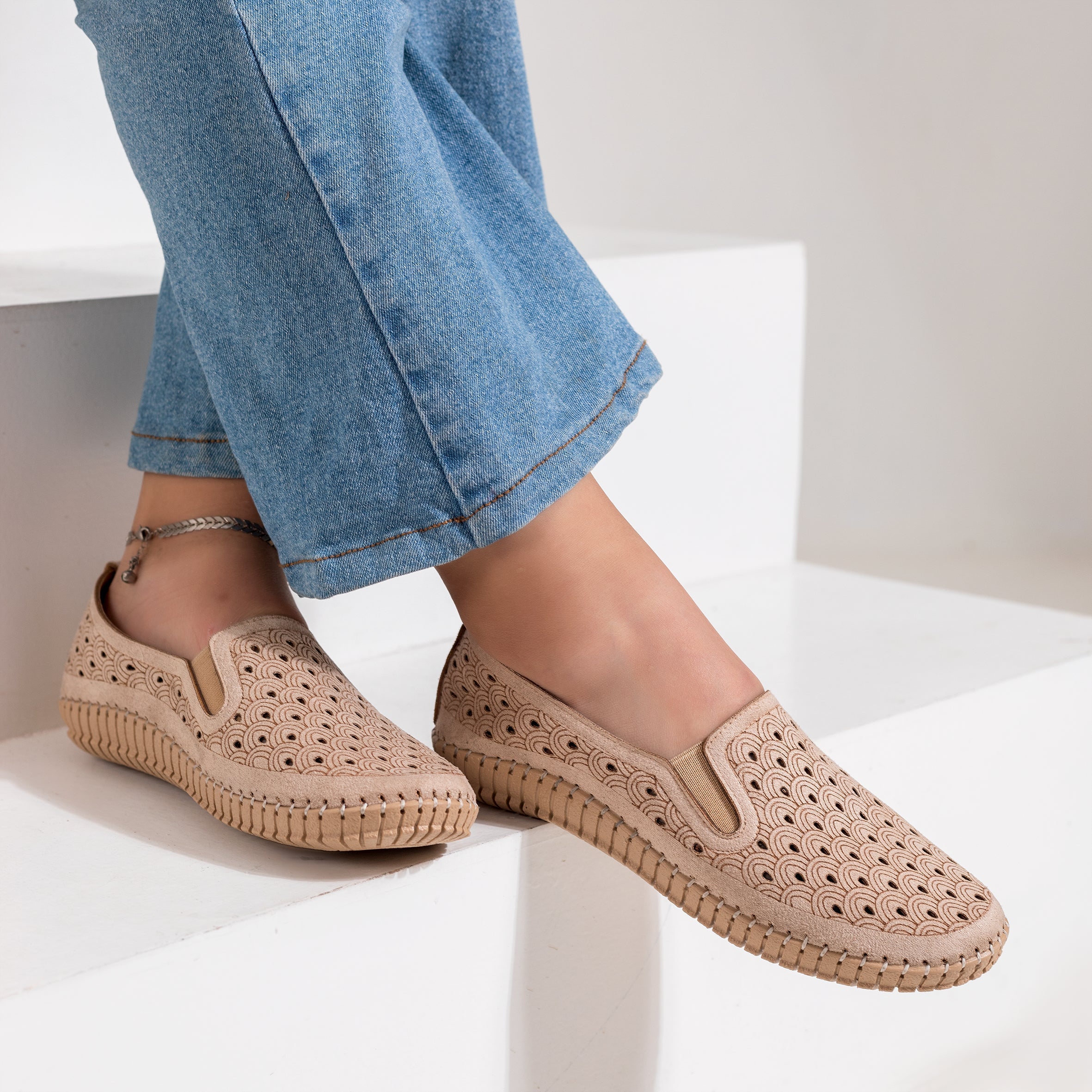 chamois shoes code A1